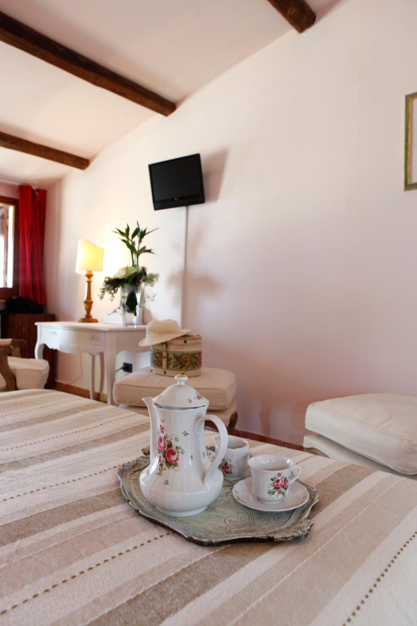 Il Poggio Dei Pettirossi Bevagna Quarto foto